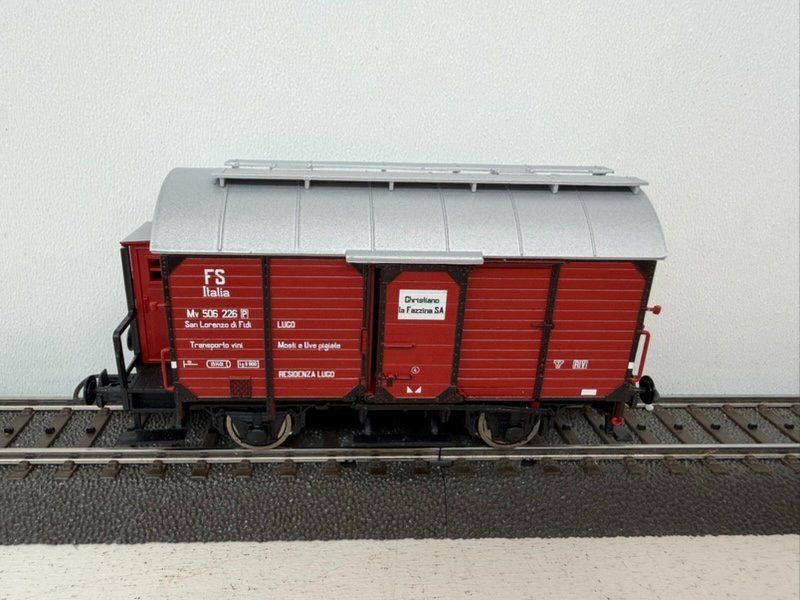 Roco Modelleisenbahnen: Spur H0 Roco 76304 FS Weinkesselwagen – Gebraucht aus Büsserach von ModellbahnDepot 3