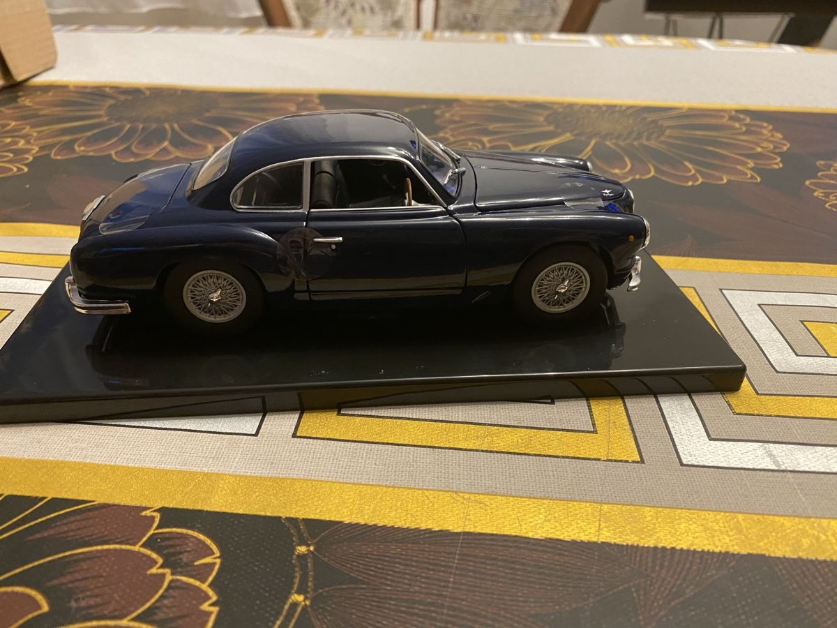 Alfa Romeo Modellini d'auto: Alfa Romeo 1900 Sprint - 1951 – Nuovo e nell'imballaggio originale da St. Margrethen SG venduto da Alfista_159 4