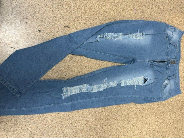 Jeans: Jeans Grösse XL – Nuovo (secondo la descrizione) da Oeschgen venduto da Mich_elle