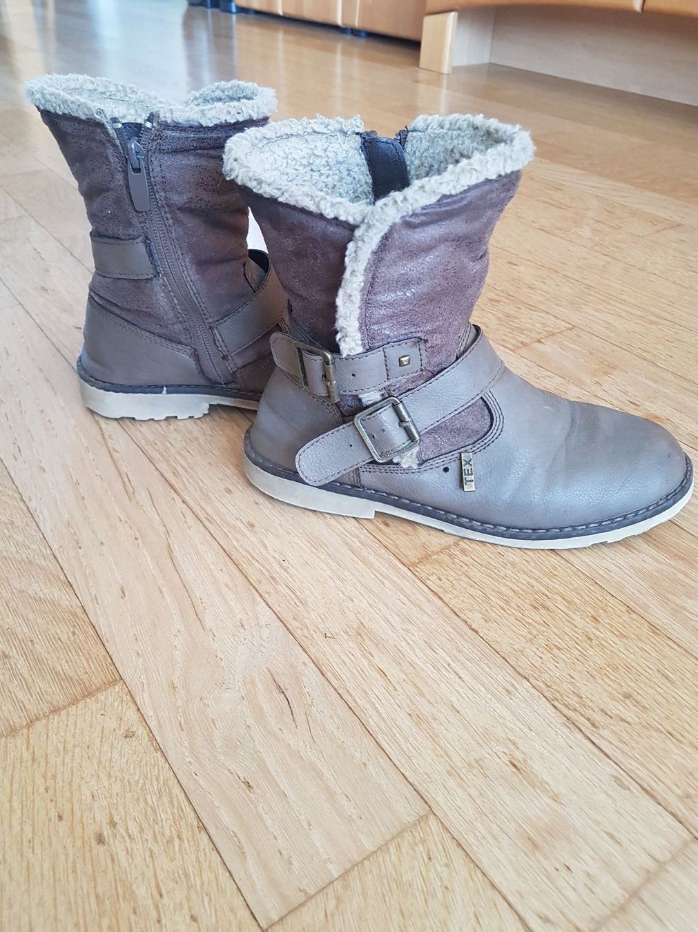 Scarpe per ragazzi: Stiefel braun Grösse 36 – Usato da Buchrain venduto da Xaro01 1