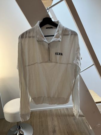 Brandy Melville Vienna Sweater - White