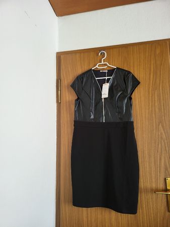 Robe noire Anna Field, Taille 44, Effet Cuir - Élégante!