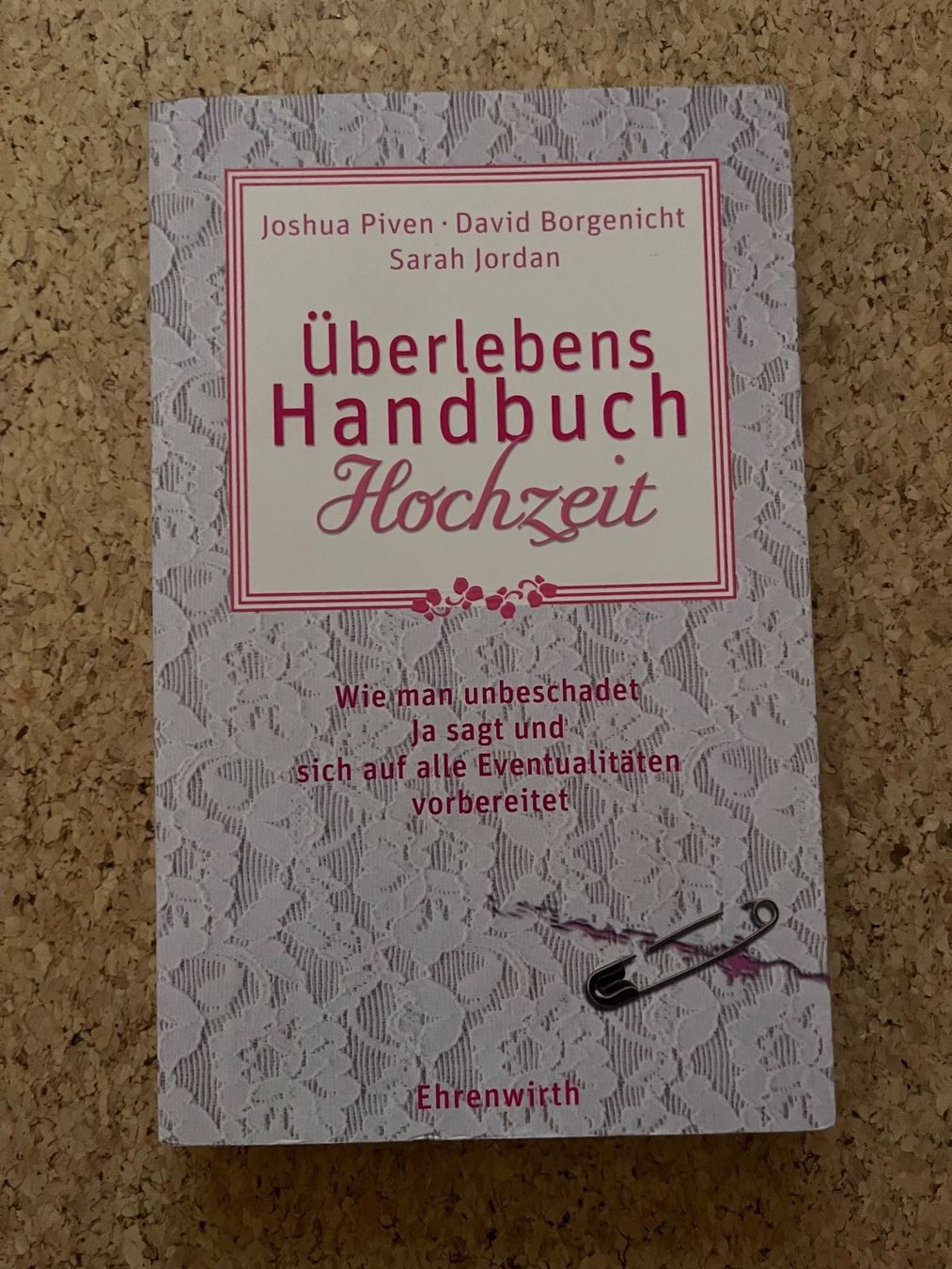 Bücher: Taschenbuch "Überlebens-Handbuch HOCHZEIT" – Gebraucht aus Grosswangen von Vita500