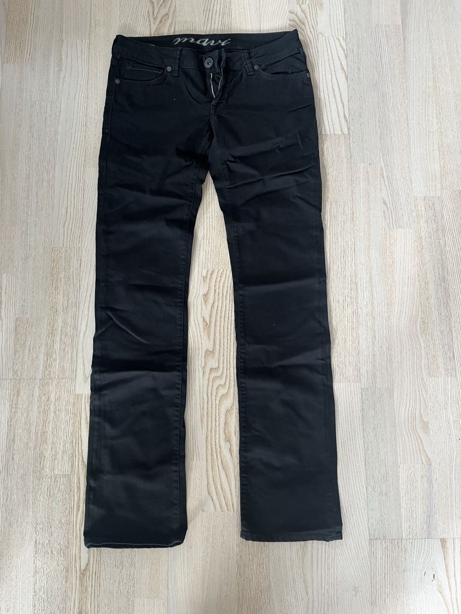 Mavi Jeans: Schwarze Mavi Jeans Länge 36 – Usato da Ennetbaden venduto da Nala05