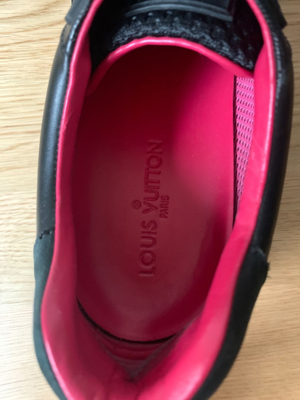 Louis Vuitton Scarpe da uomo: Louis Vuitton Sneaker Gr. 49, schwarz Leder, Schuh – Nuovo (secondo la descrizione) da Regensdorf venduto da secondchancefashion 6