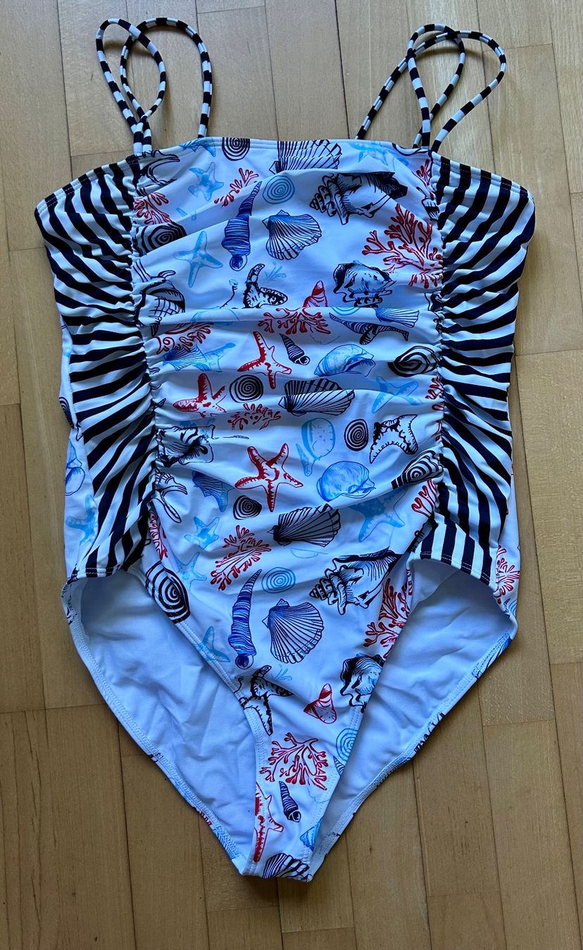 Costumi da bagno & Bikini: Badeanzug Gr. 44 ungetragen – Nuovo (secondo la descrizione) da Zürich venduto da kiwi1994