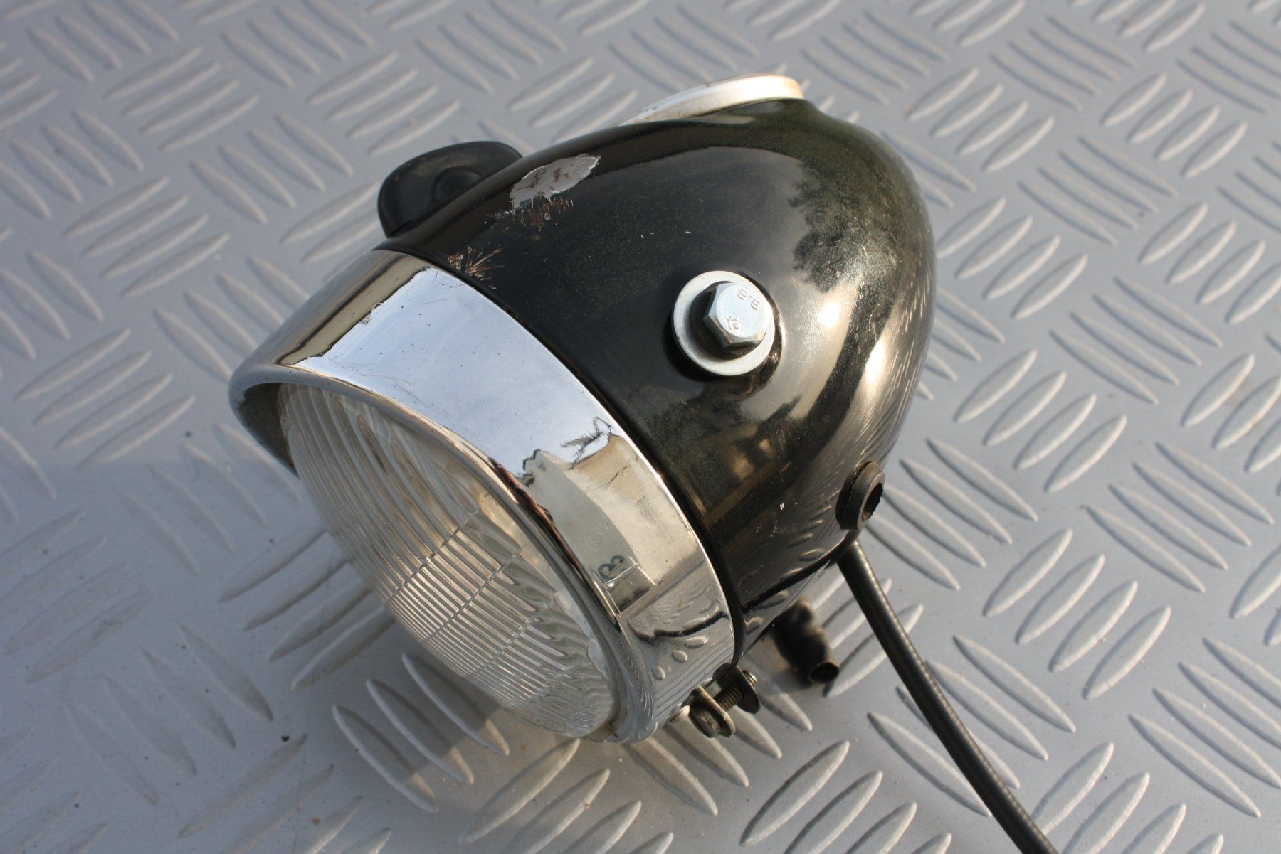 Sachs Ciclomotori: Original ZKW Mofa Scheinwerfer Eierlampe Tacho Puch Sachs – Usato da Egnach venduto da Cintegral
