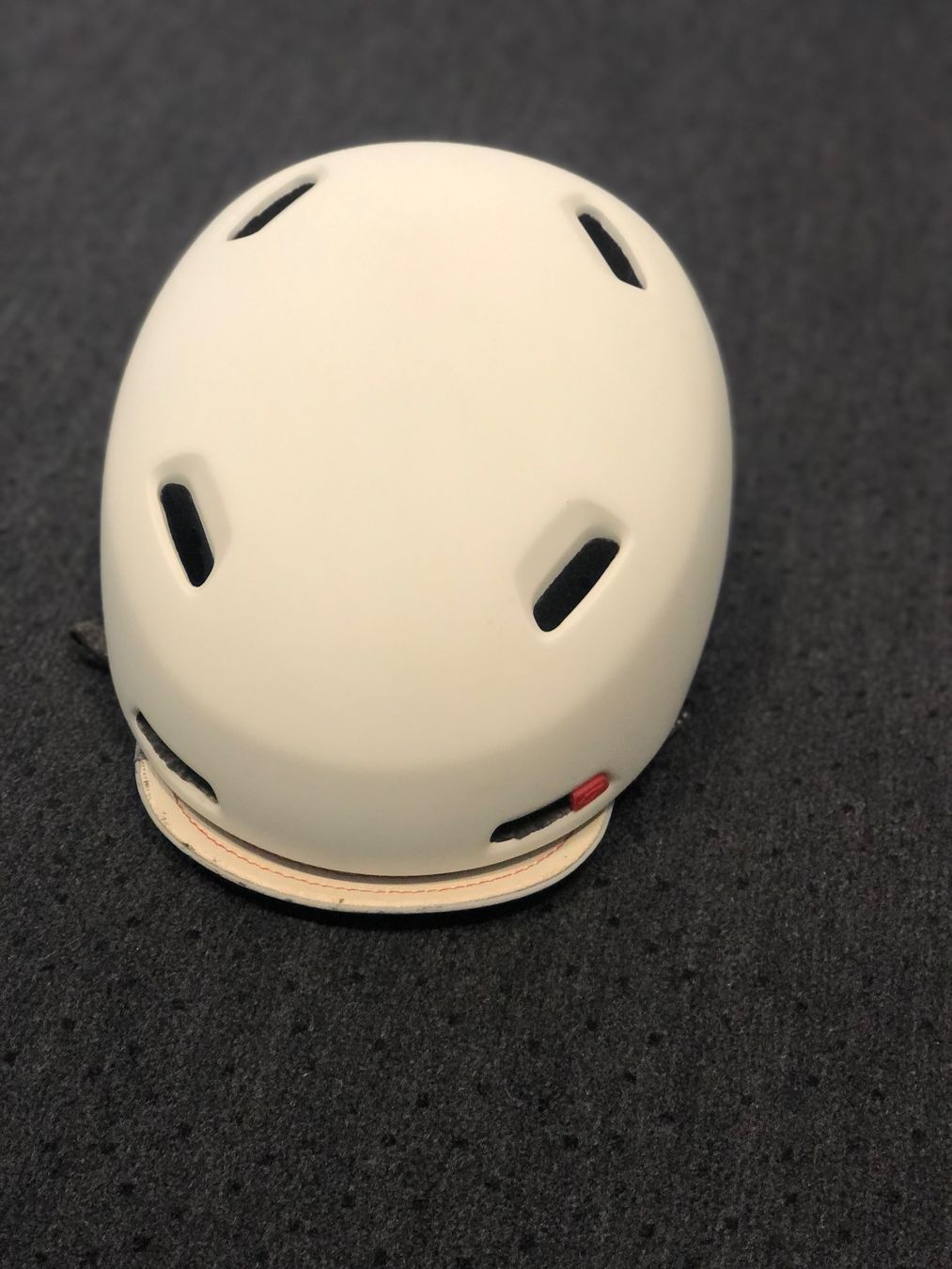Giro Casques: Giro Farradhelm – D'occasion à Solothurn par alinamaeva 1