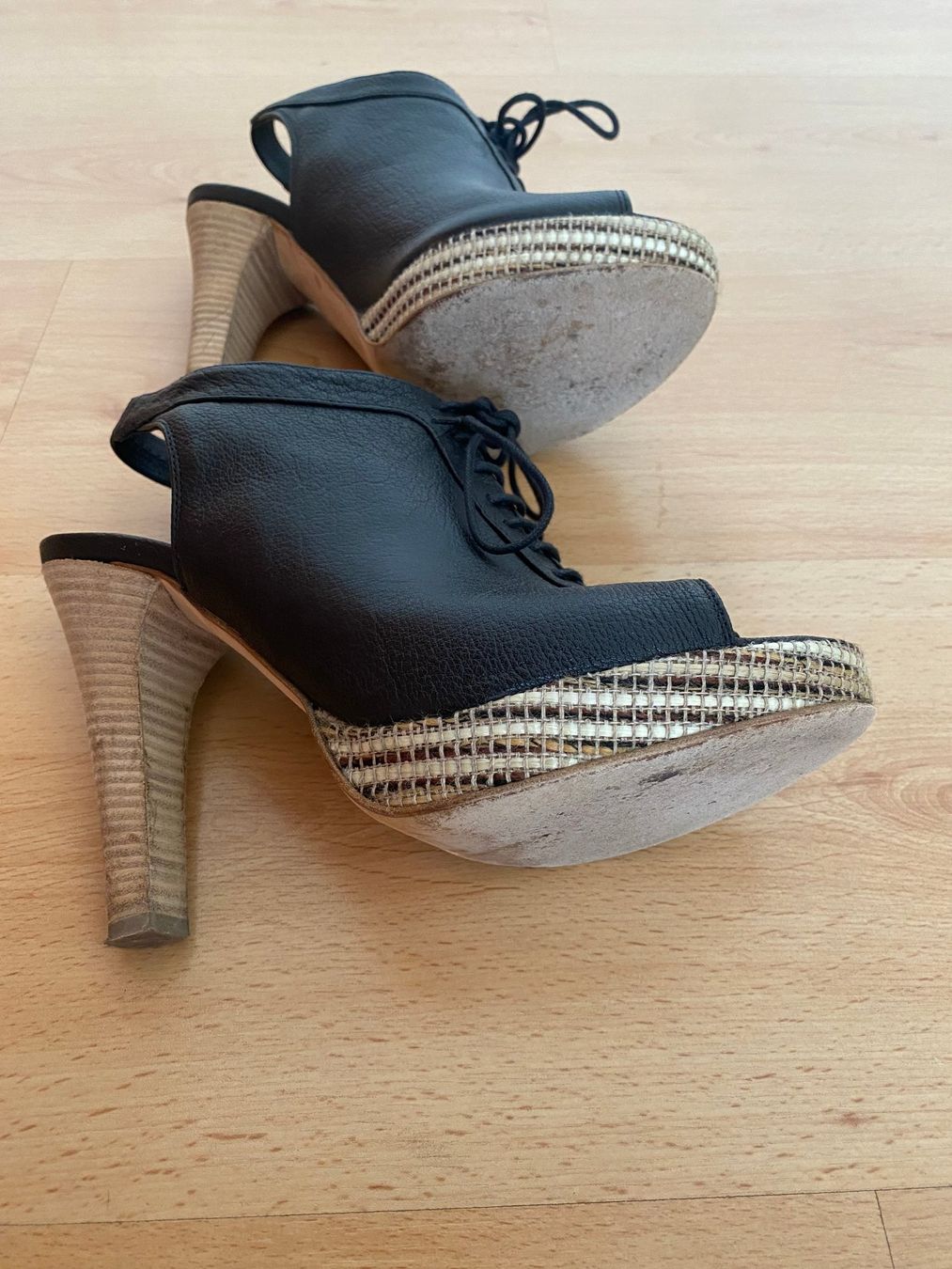 Scarpe da donna: High Heels Strenesse – Usato da Vaduz venduto da RapunzelLissi 1