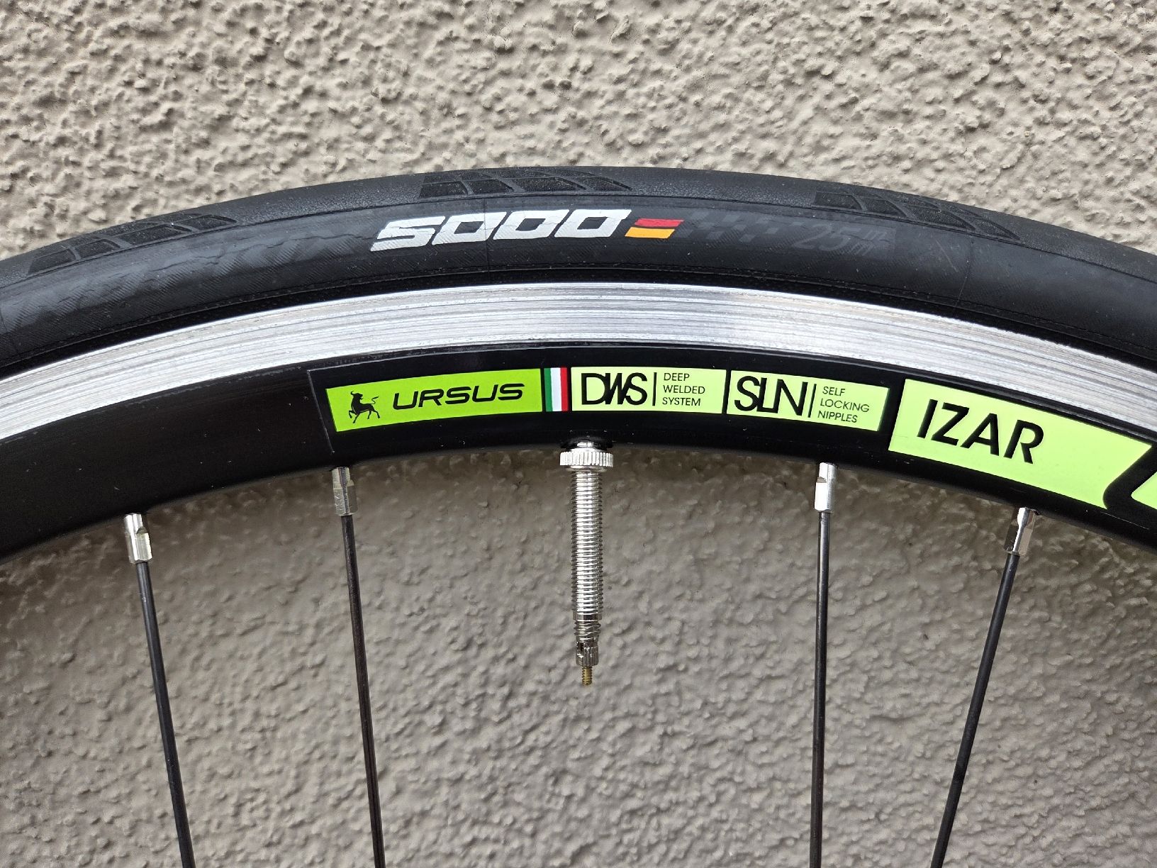 Pneumatici & Ruote complete: Ursus IZAR Radsatz – Usato da Zürich venduto da Integrator 2