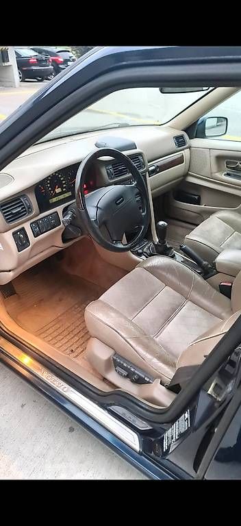 Autos: Volvo v70r awd – D'occasion à Waldkirch par Michaelmanser 3