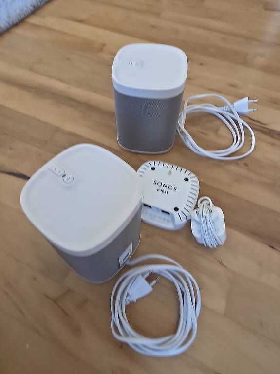 Haut-parleurs: 2 Stück SONOS PLAY1  – D'occasion à Sumiswald par JanAG 1