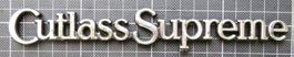 Oldsmobile Cutlass Supreme Schriftzug