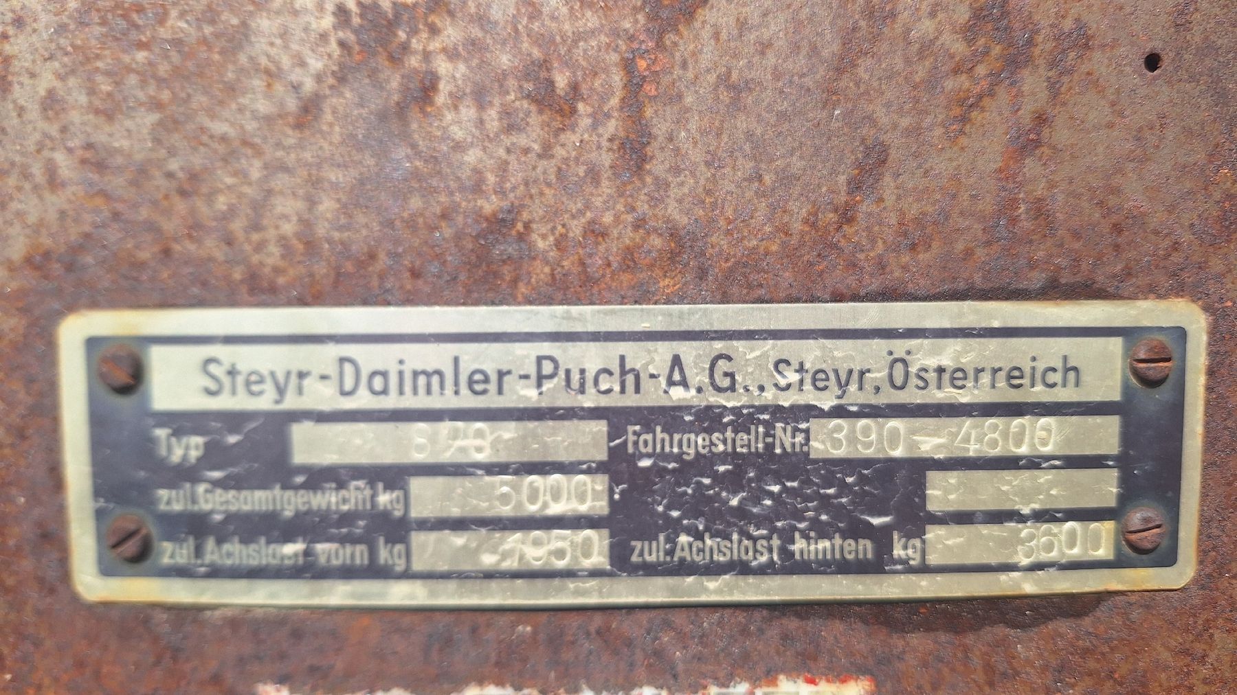 Steyr Trattori: Steyr 870 Oldtimer Traktor - zuverlässig im Einsatz! – Usato da Wolfertswil venduto da steyr8070 9