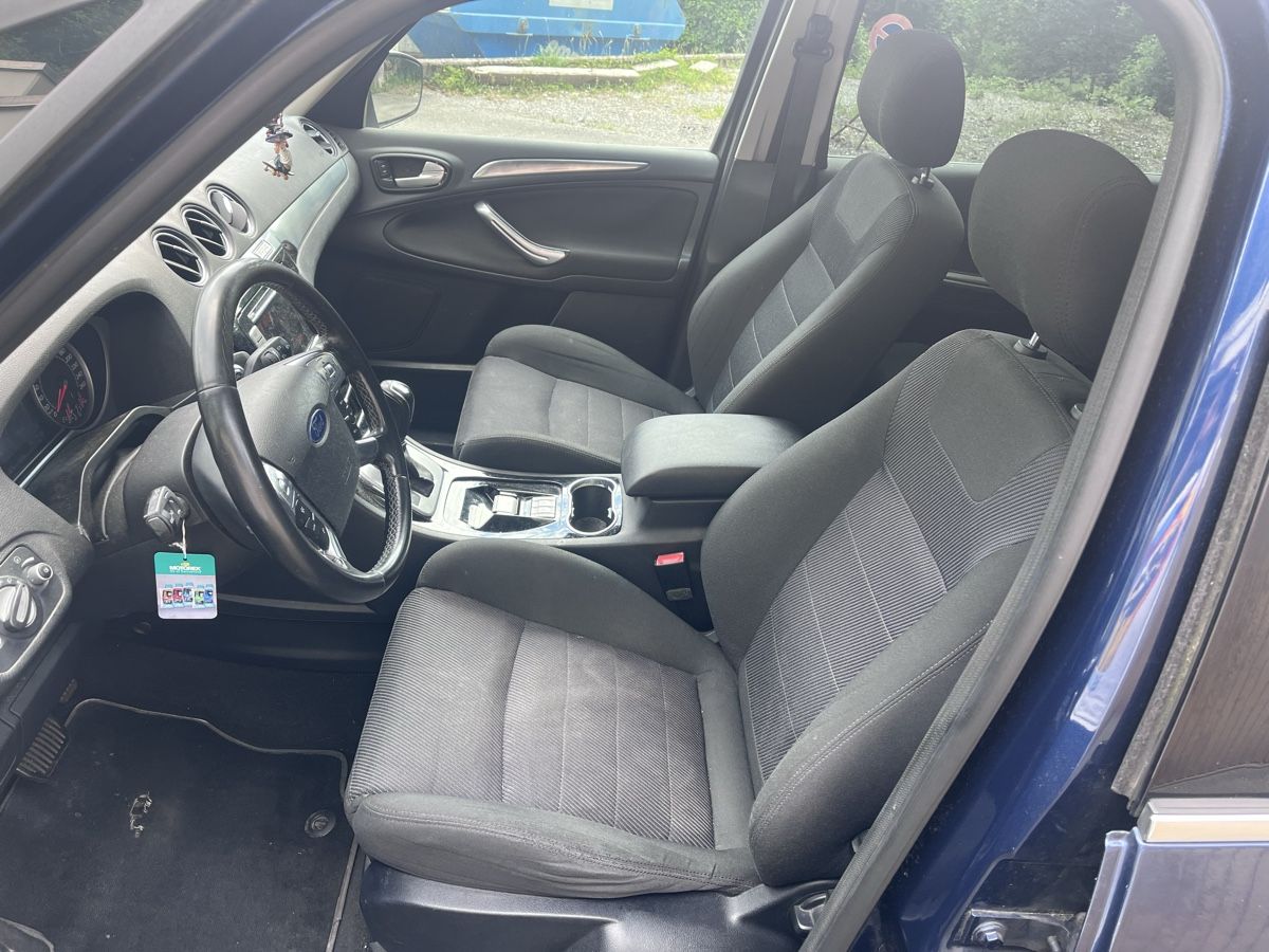 Ford Automobili: Ford Galaxy Titanium Kombi 7 Plätzer – Usato da Oberhofen Thun'see venduto da tim-crx 2