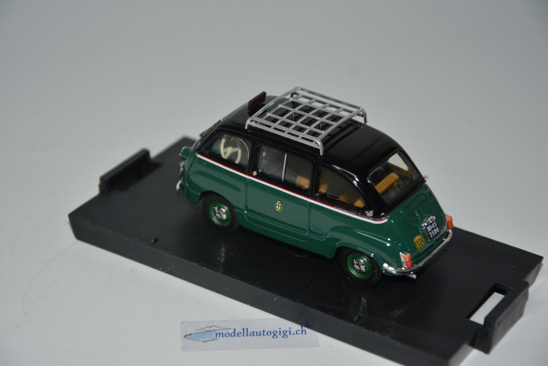 Fiat Modellini d'auto: Fiat 600 Multipla D , 1960 , Brumm, 1:43 – Nuovo e nell'imballaggio originale da Goldach venduto da Feivel9 8