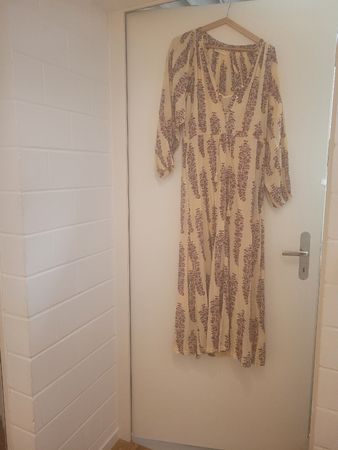 Kleid MAISON HOTEL gemustert Grösse S neuwertig