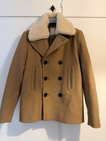 Cappotto doppio petto Sandro con collo in pelliccia taglia M