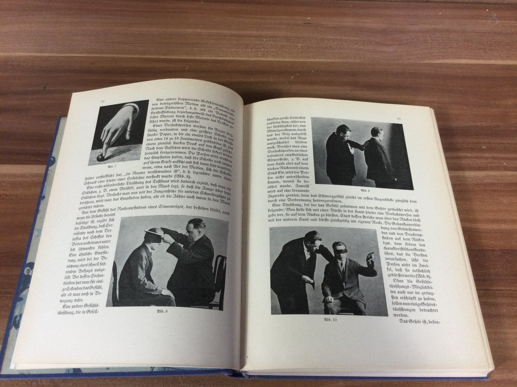 Attrezzi da lavoro: Antikes Buch : Das Wunderbuch der Zauberkunst – Usato da Wangen SZ venduto da kuriosum12 1