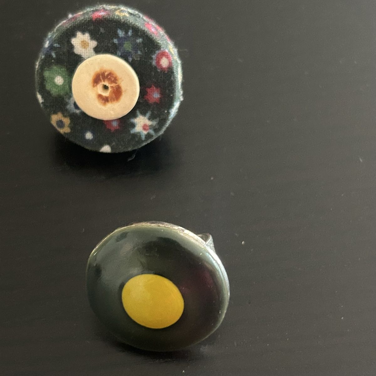 Sonstiger Schmuck: Lot bijoux - boucles d’oreilles / bagues  – Gebraucht aus Fribourg von ficelle_de_luge 4