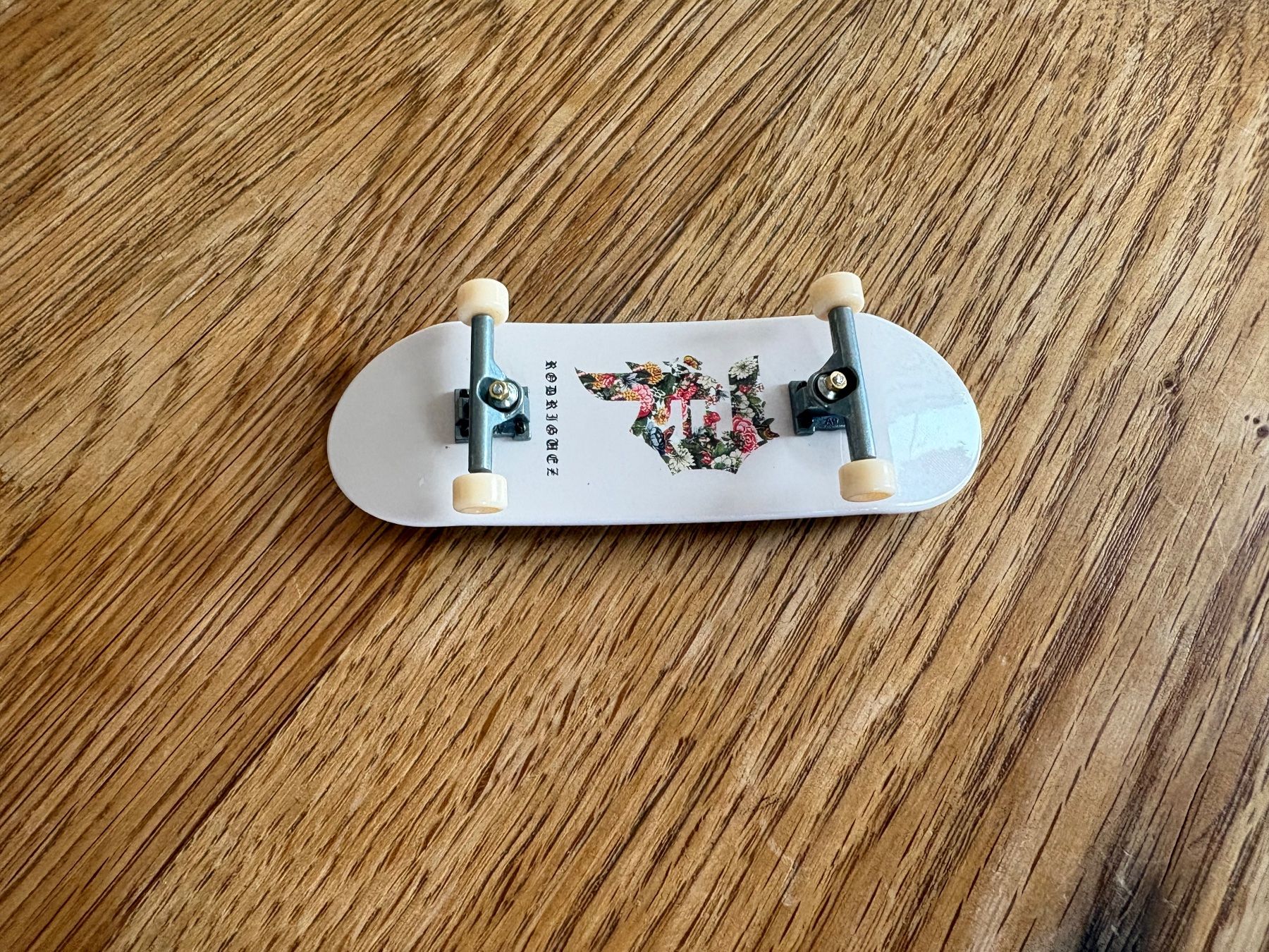 Giocattoli: Tech Deck -  Finger-Skateboard-Rampe – Nuovo (secondo la descrizione) da Zürich venduto da FrauK 2