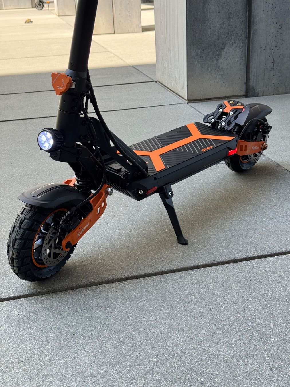 Kickboard: KuKirin G2 Max Neu Upgrade  Swiss Edition mit Sitz – Neu und originalverpackt aus Unterengstringen von RAAL.INEX 6
