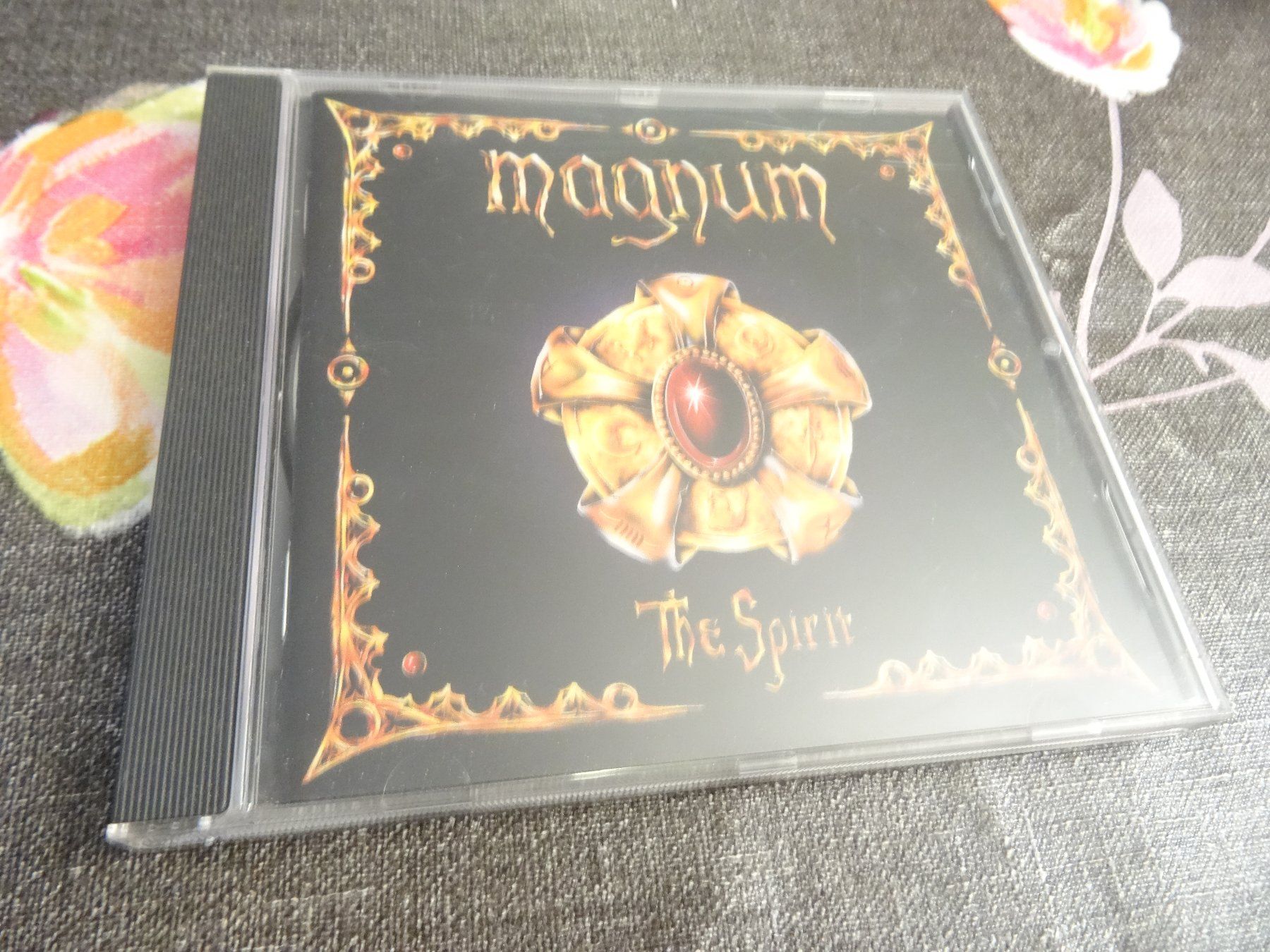 CDs: Magnum - The Spirit CD – Gebraucht aus Olten von Disc-Ausverkauf