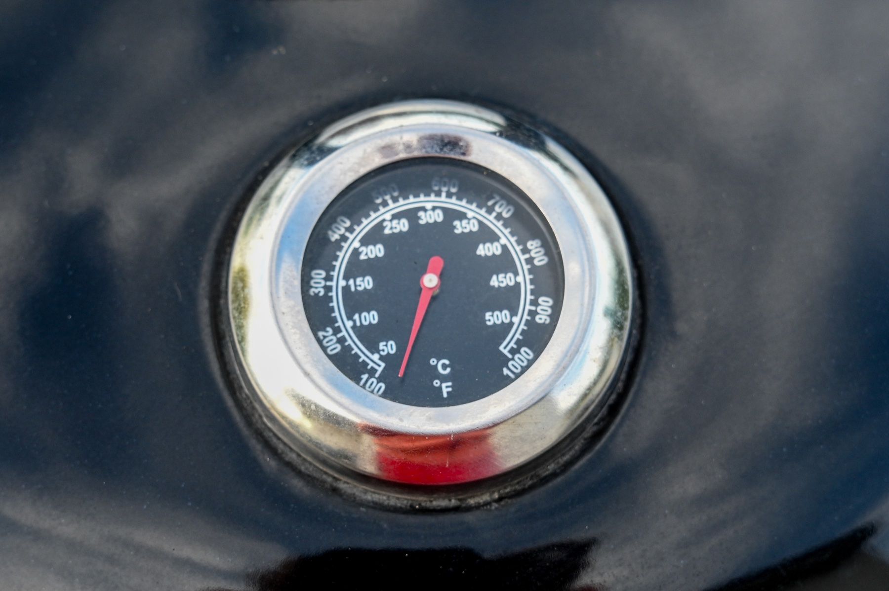 Griglie: Kugelgrill schwarz mit Deckelthermometer gebraucht – Usato da Oetwil a.d.Limmat venduto da Postding 3