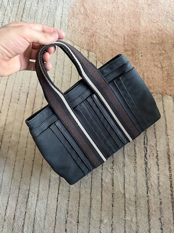 Borse da donna: Hermes mini troca bag – Usato da Lugano venduto da gre_9lsz