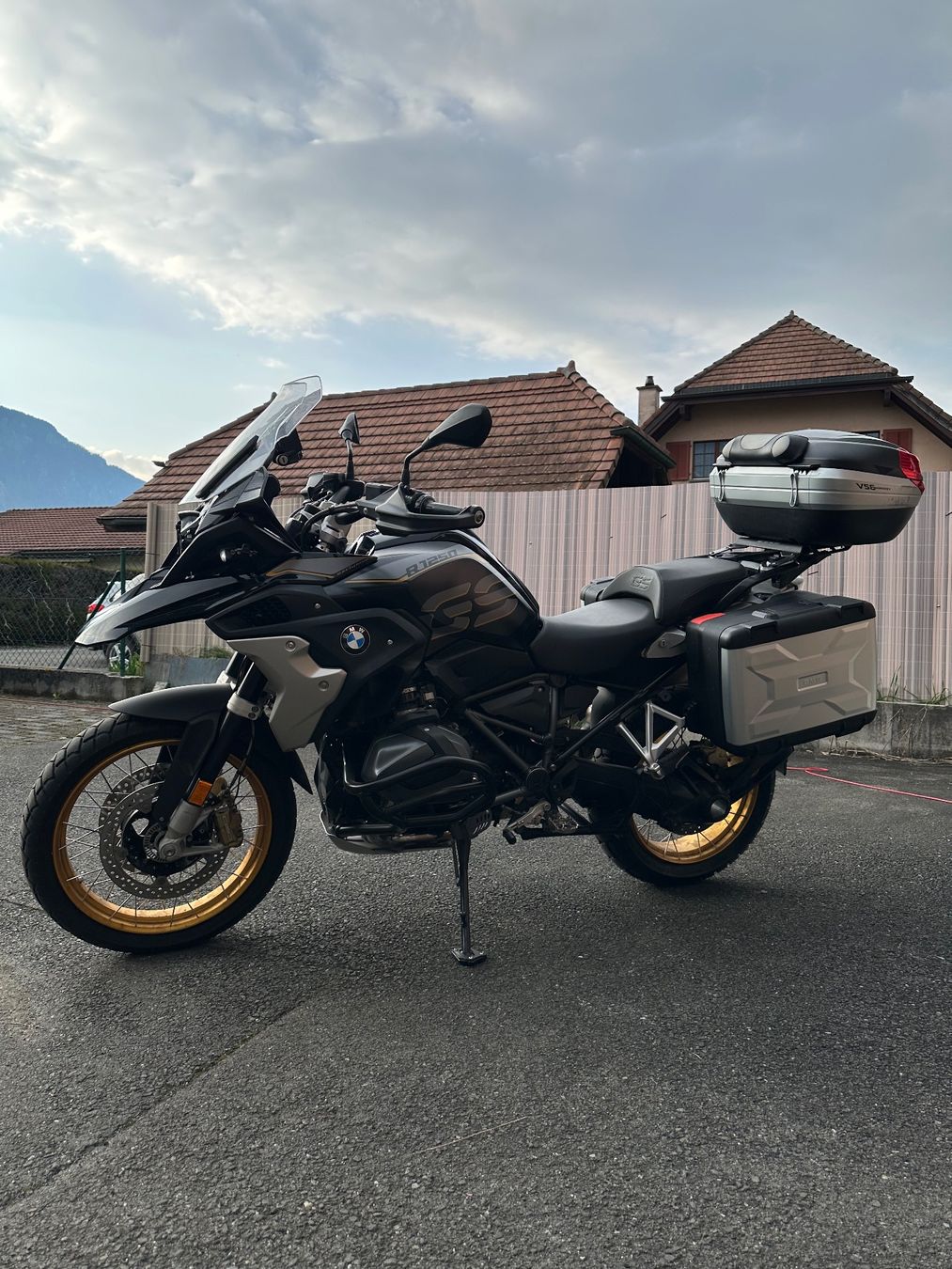 BMW Enduro: Moto R1250 GS – Gebraucht aus Collombey von qua_lb8f 2