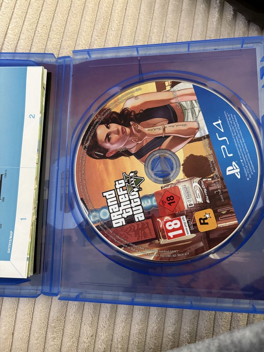 Sony Spiele: GTA V PS4 Disc – Gebraucht aus Aarau von lit_6z2s 2