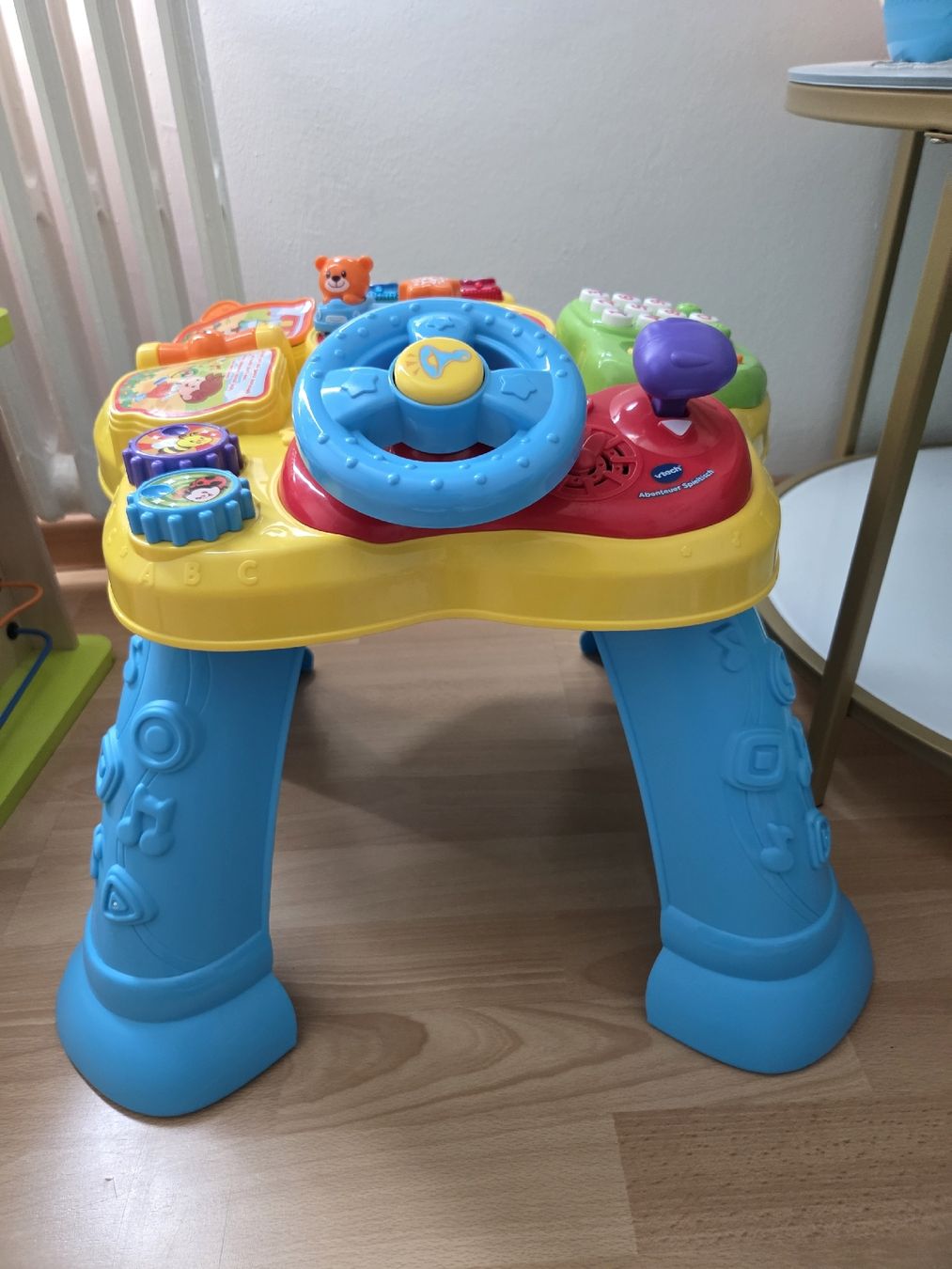 Vtech Jouets: Vtech Lernspielzeug Tisch  – D'occasion à Luzern par Joaomassano
