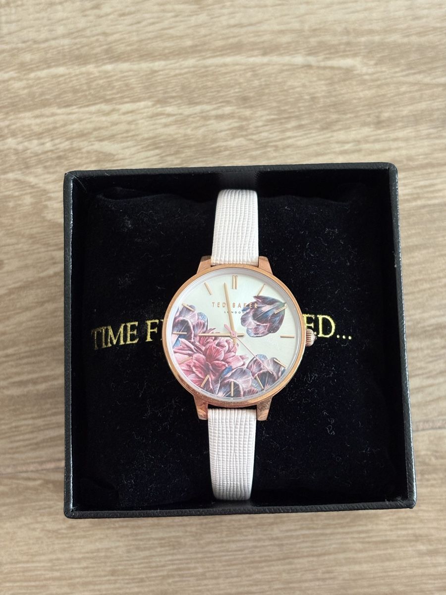 Uhren: Ted Baker Uhr – Neu (gemäss Beschreibung) aus Wil SG von Anairda 1