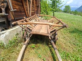 Verkaufe einen  historischen Leiterwagen.
