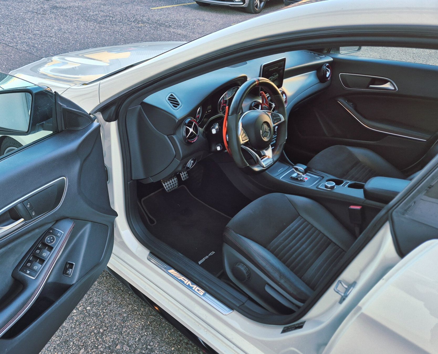Mercedes-Benz Automobili: Mercedes Benz CLA 45 AMG – Usato da Richterswil venduto da Baykar1923 5