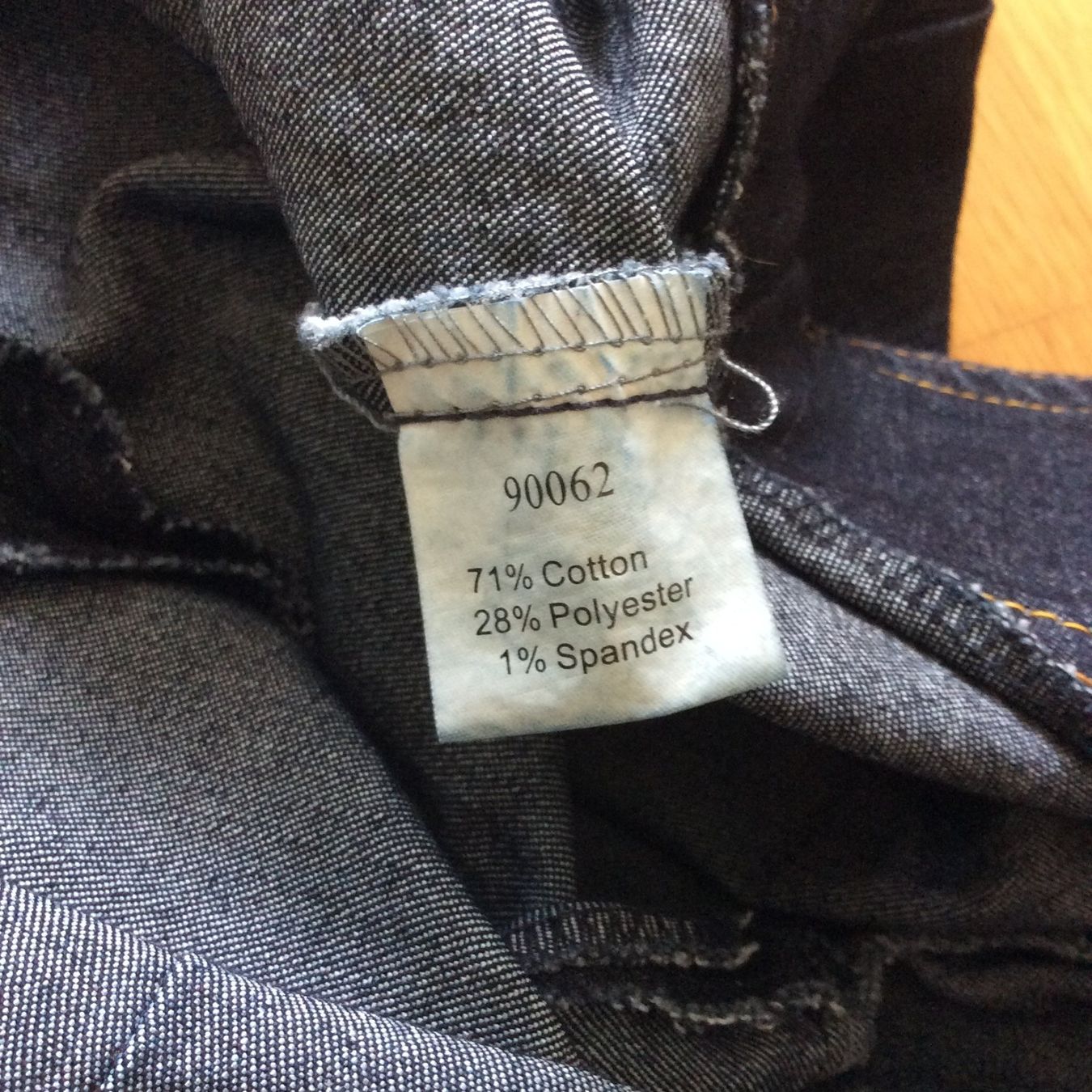 Jeans: Capri Jeans Grösse 42 – D'occasion à Ostermundigen par Wassernixlein 3