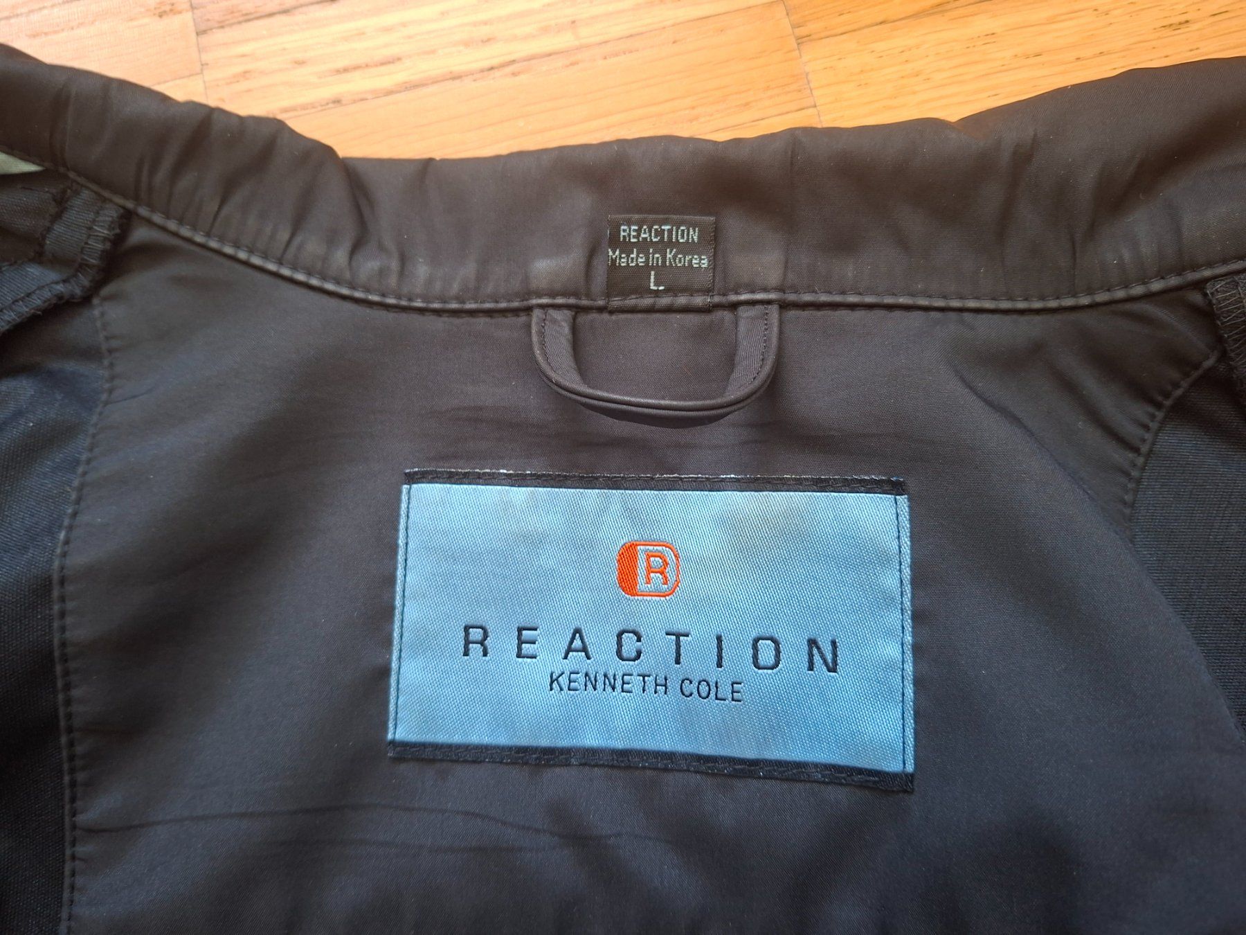 Vestes: Regenjacke / Windjacke  Kenneth Cole  "REACTION" – D'occasion à Zürich par Daniel517 3