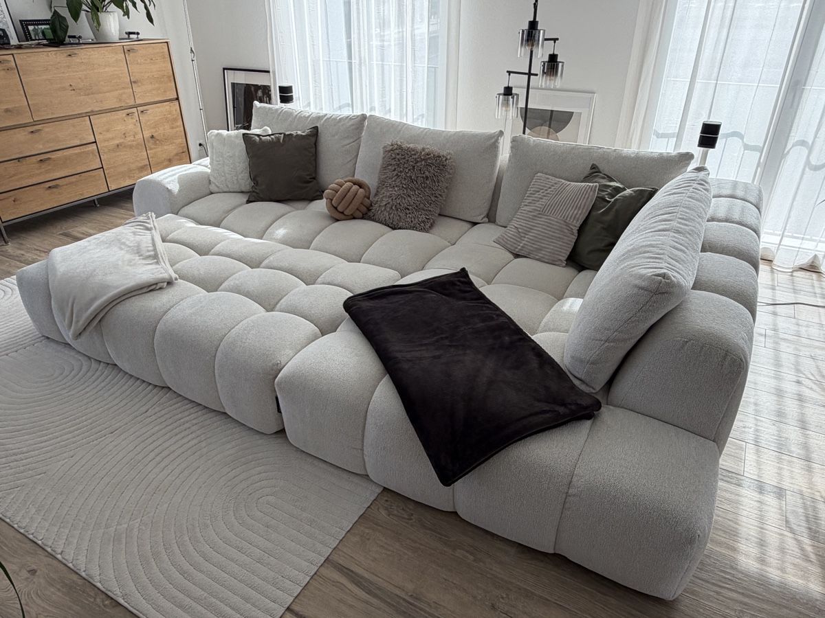 Conforama Sofas: Ecksofa mit Hocker – Neu (gemäss Beschreibung) aus Reinach BL von rin_ry68 1