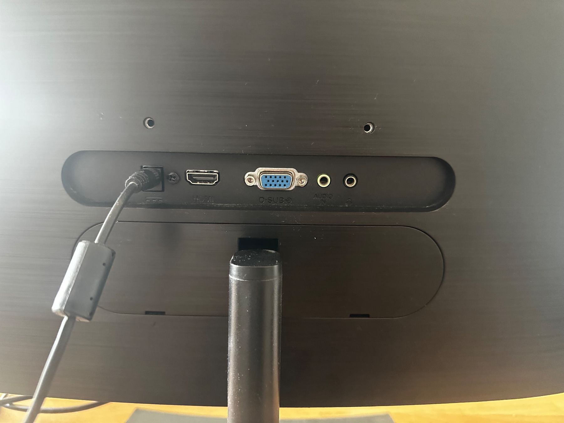 Philips Monitor: Monitor Full-HD – Usato da Luzern venduto da thorroos 1