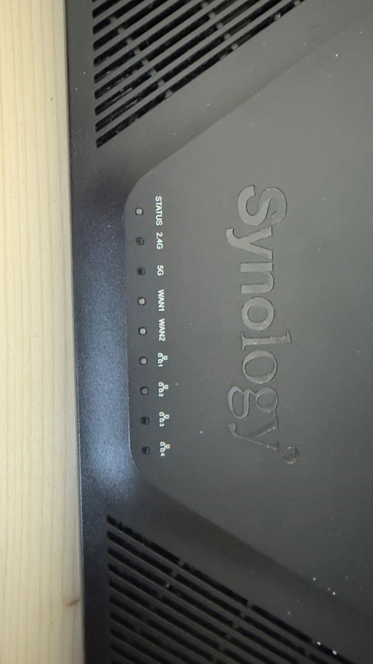 Synology Modems & Routeurs: W-Lan Router Synology RT 2600ac – D'occasion à Stans par Welte0 1