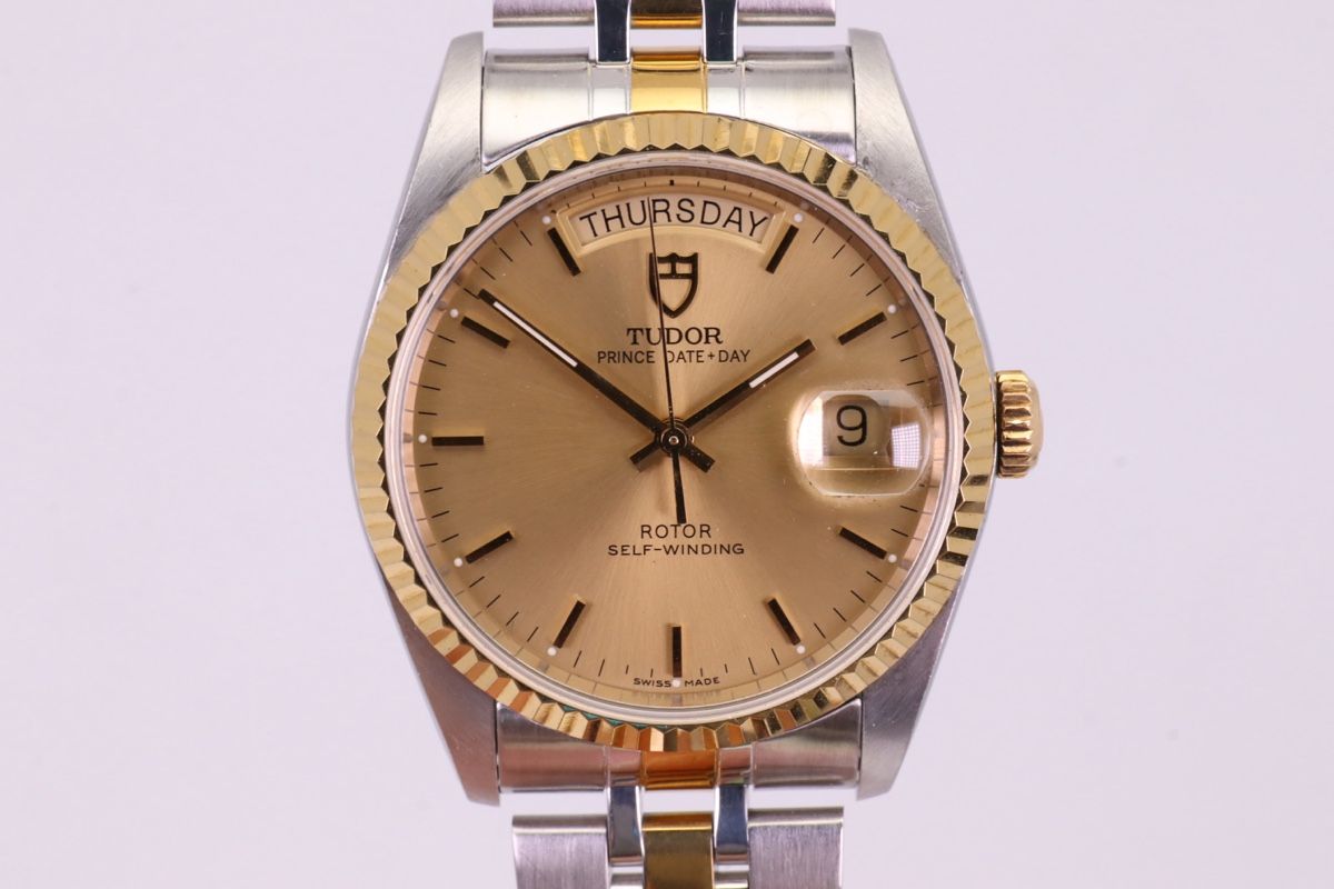 Tudor Orologi: Tudor Day-Date quadrante champagne  – Nuovo (secondo la descrizione) da Le Sentier venduto da Emmeri_00MontresEco