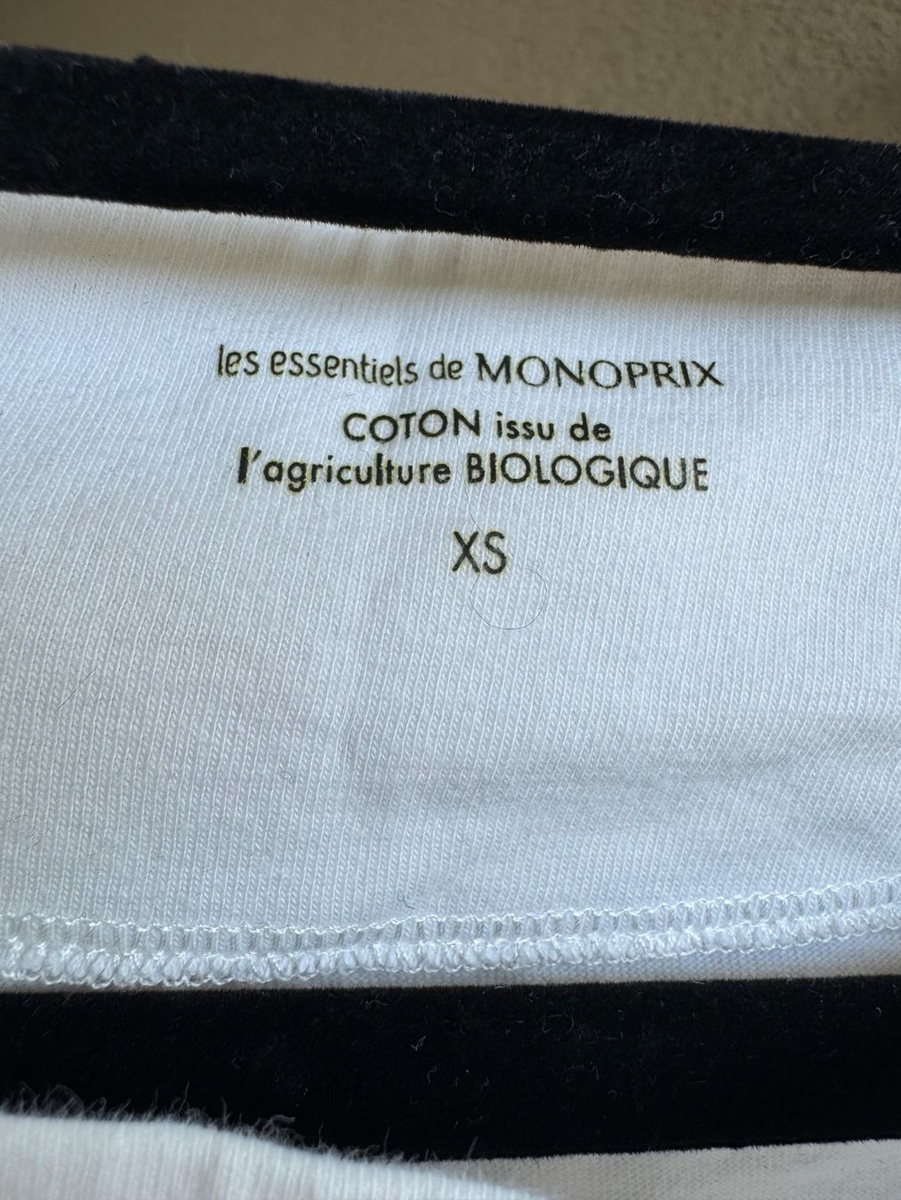 T-Shirts: Monoprix Tshirt Gr. Xs – Gebraucht aus Thun von Iriska77 3