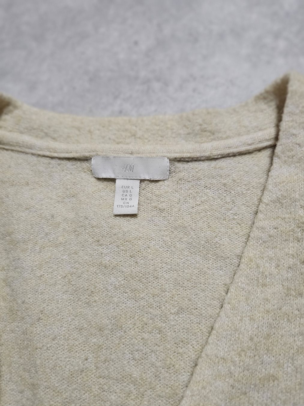 H&M Maglioni & Felpe: Pull beige taille L 🍂 – Usato da Sornetan venduto da T.a333 2