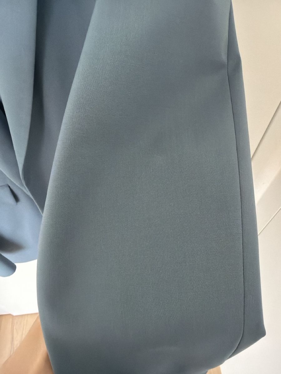 Completi & Tailleur: JOSEPH Blazer hellblau Grösse 38 mit Etikett – Usato da Thalwil venduto da dal_c7n9 4
