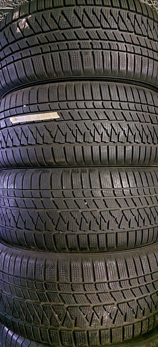 Pneumatici & Ruote complete: 275 45 20 – Usato da Buchs venduto da Loreanda