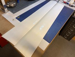 Flugzeugflügel weiss ungebraucht 2 Stücke 2.40m Spannweite