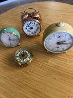 4 mechanische Wecker