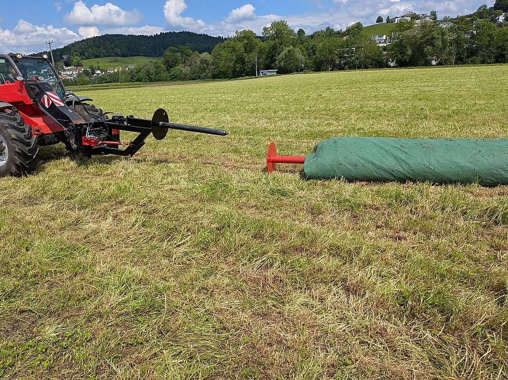 Tutte le macchine: Vlies-Wickelgerät 800 – Usato da Rickenbach LU venduto da KSCupra2 4