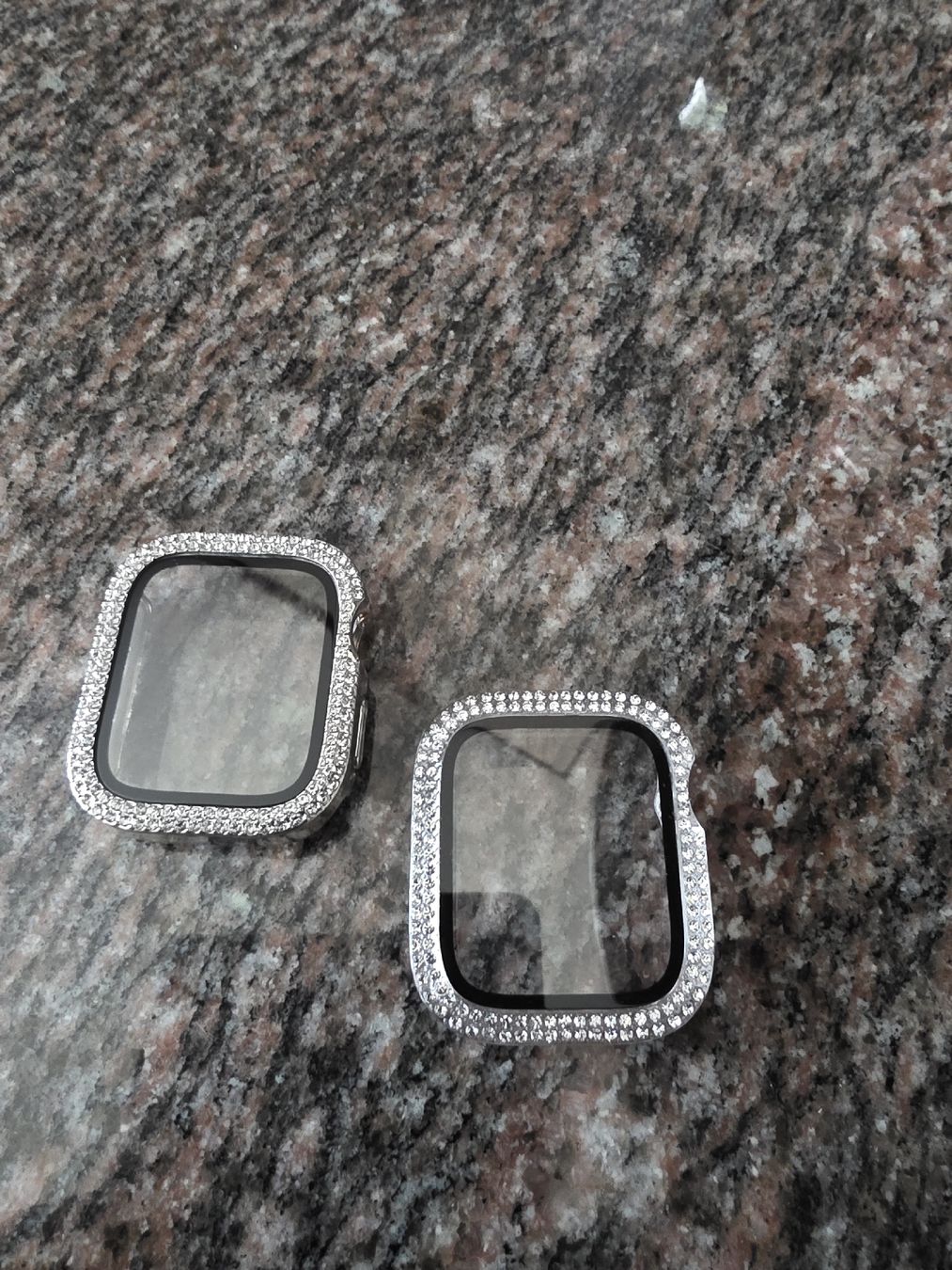 Apple Covers & Schutzfolien: Apple watch serie 8 cover – Neu (gemäss Beschreibung) aus Vordemwald von Fredeli1