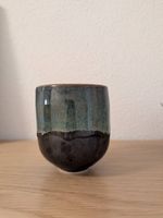 Schöner handgemachter Keramik Becher (Unikat)